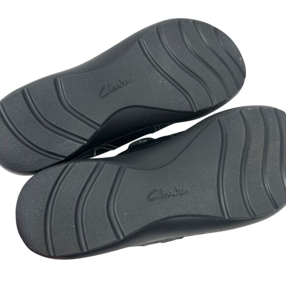 Clarks Collection Black Leather Pebbled Slip On Loafers Size NWOT - Picture 4 of 5